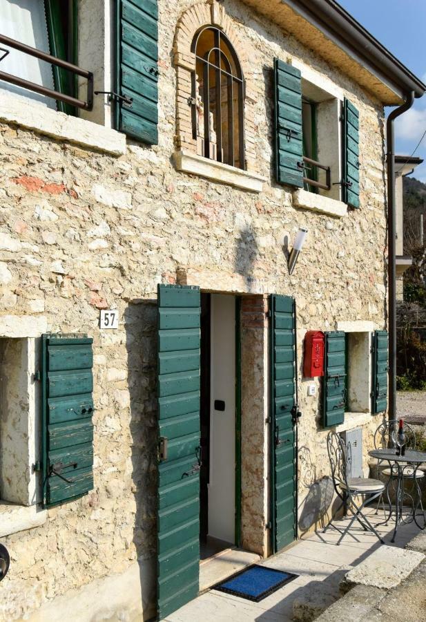 La Casetta Tra Il Garda E La Montagna Сasa de vacaciones Caprino Veronese